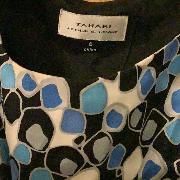 Shell - Picture 2 of 3